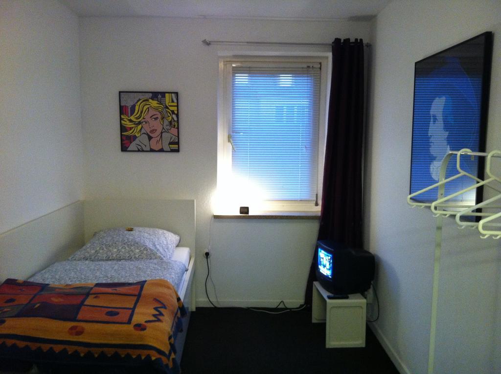 ask rooms Privatzimmer in Kassel Eksteriør billede
